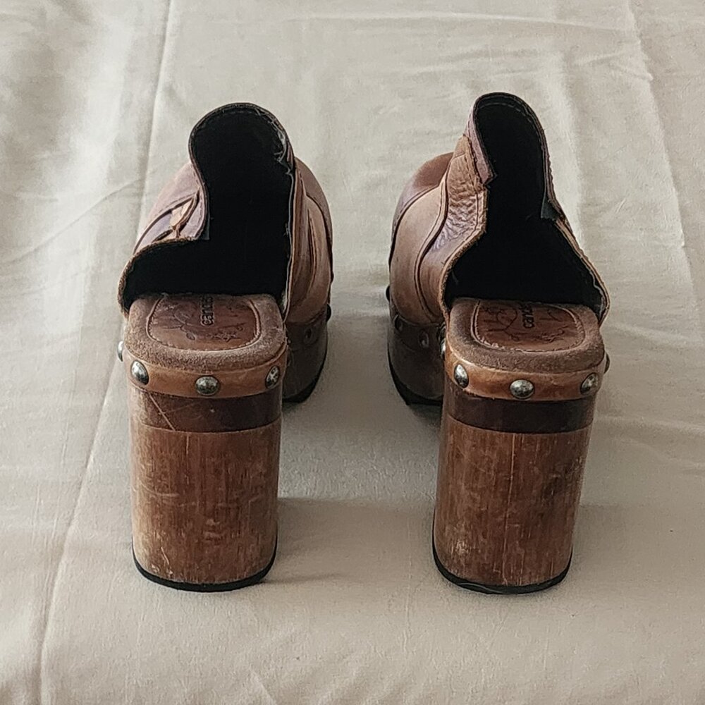 Vintage Candies Platform Clogs - Picture 3 of 5
